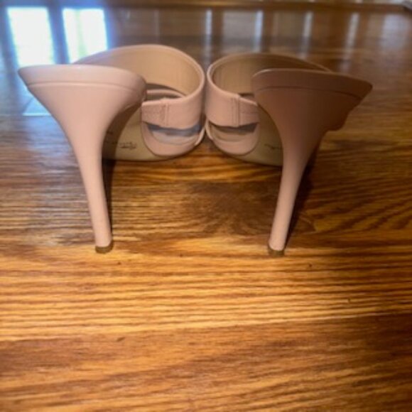 Bettye Muller Leather Mules Size 39 - Picture 4 of 4